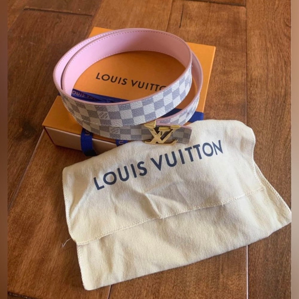 LV Initiales Reversible Belt, size 34” - Picture 4 of 7